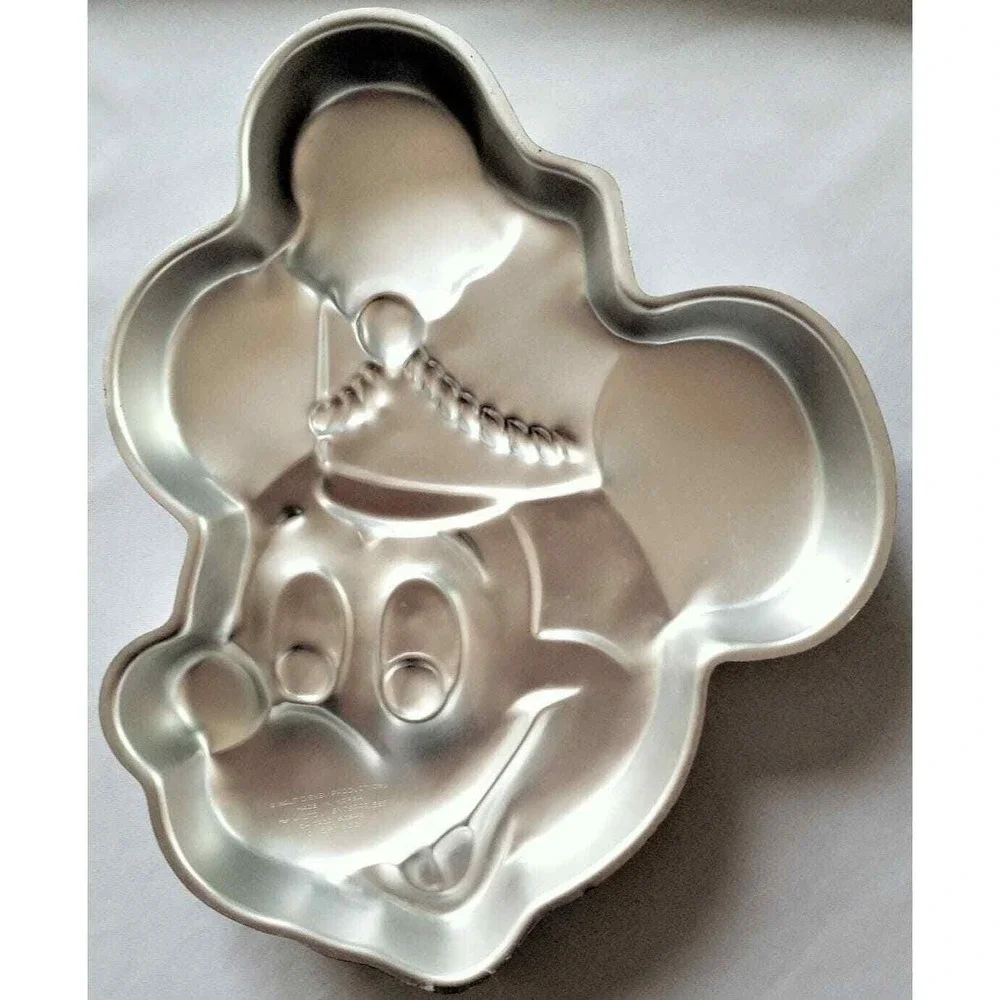 Wilton Disney Mickey Mouse Band Leader Cake Pan 515-302 Vintage 1976 Retired